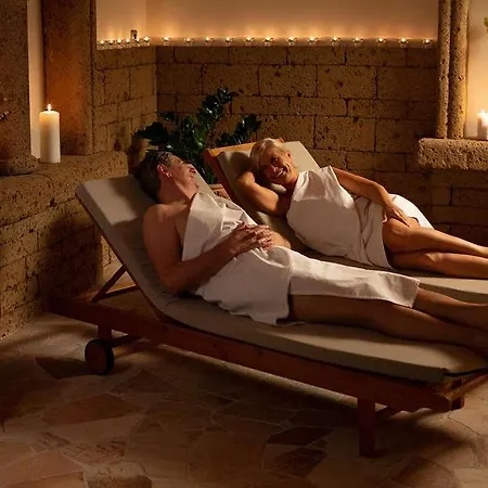 Carbona Thermal Hotel