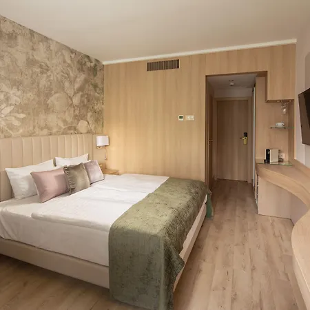 Carbona Thermal 4*